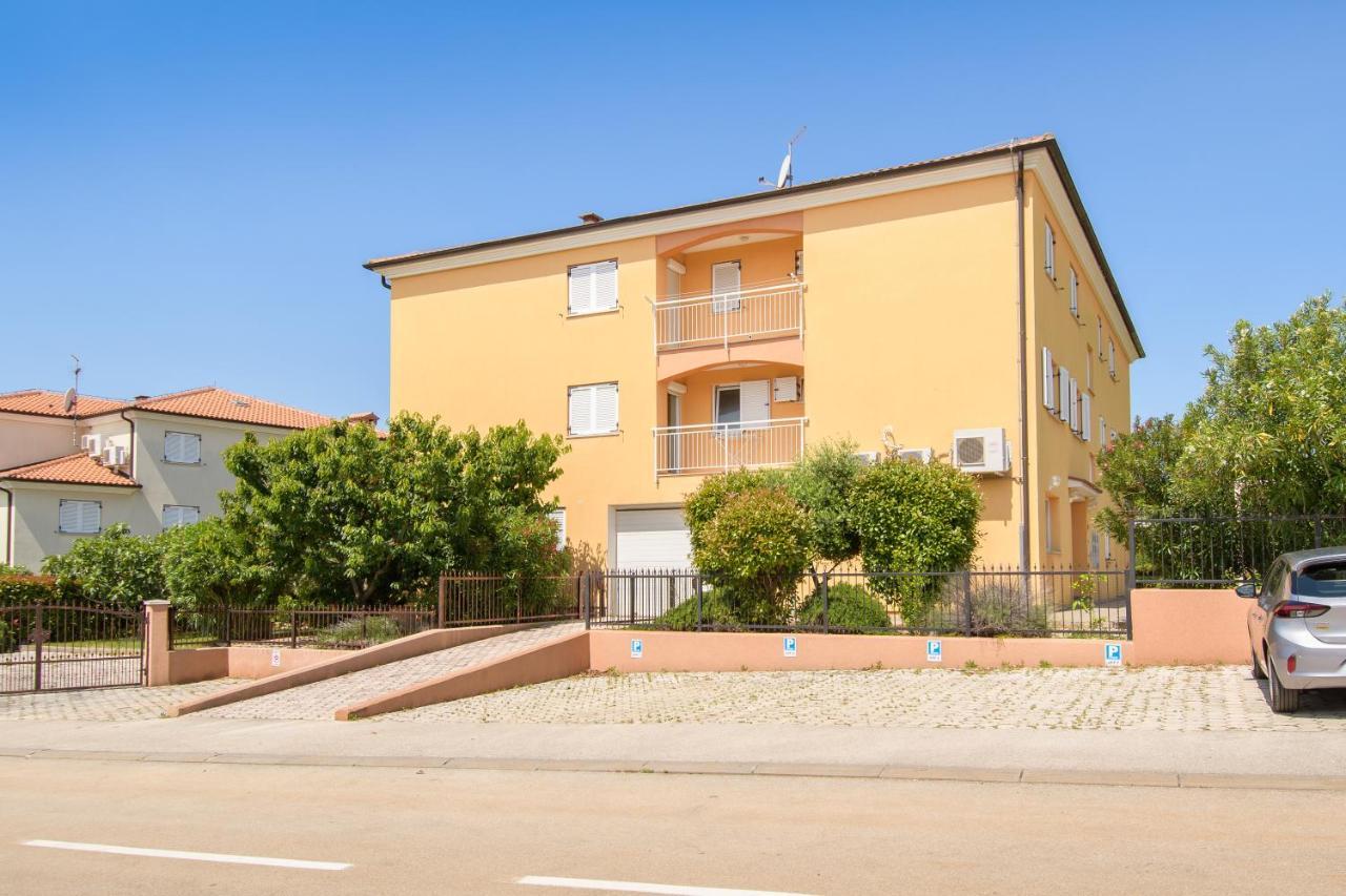 Aurea Novigrad Appartement Novigrad Istria Buitenkant foto