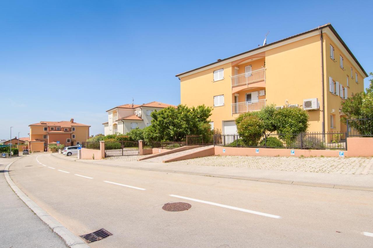 Aurea Novigrad Appartement Novigrad Istria Buitenkant foto